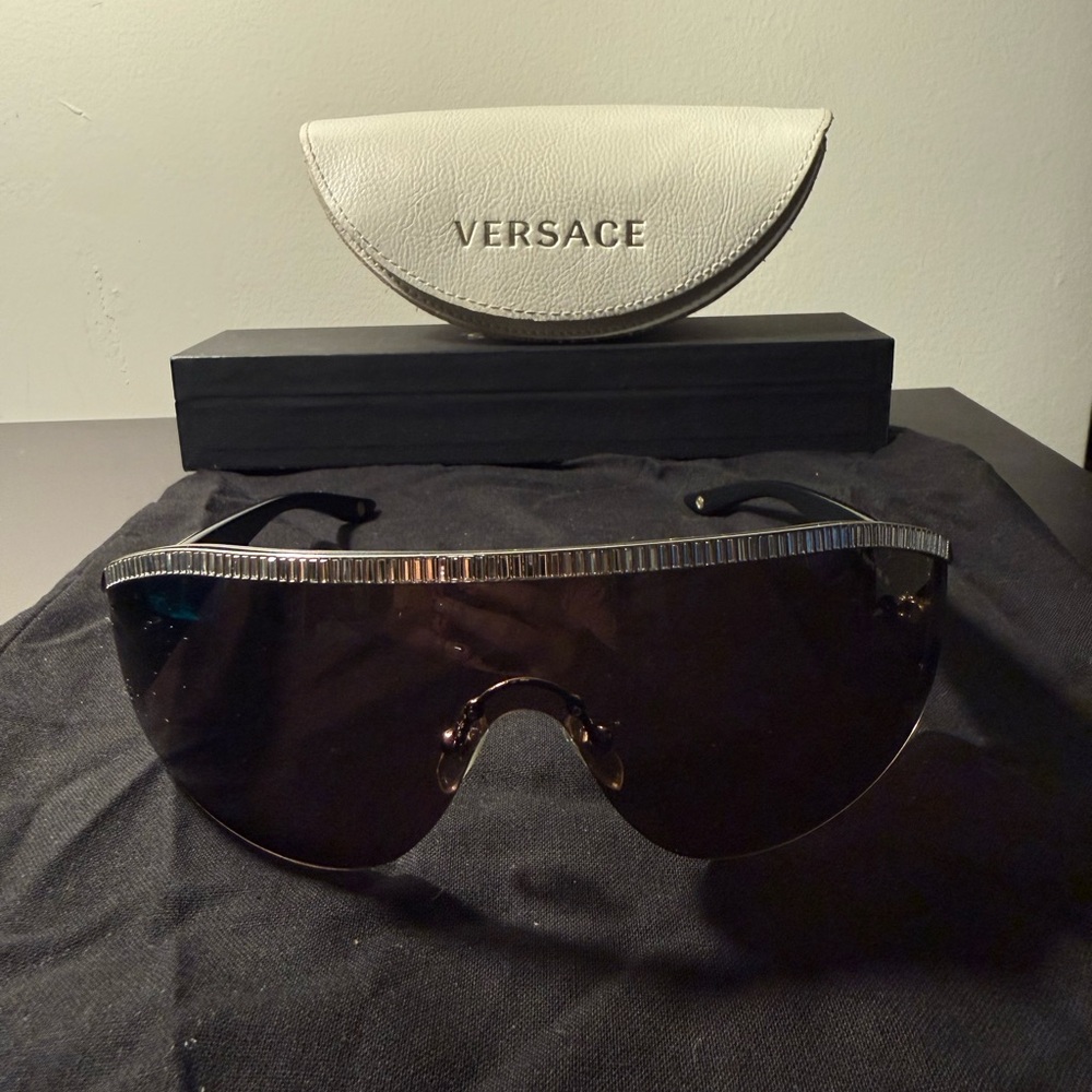 Versace Silver and Black Shield Sunglasses (Authentic)